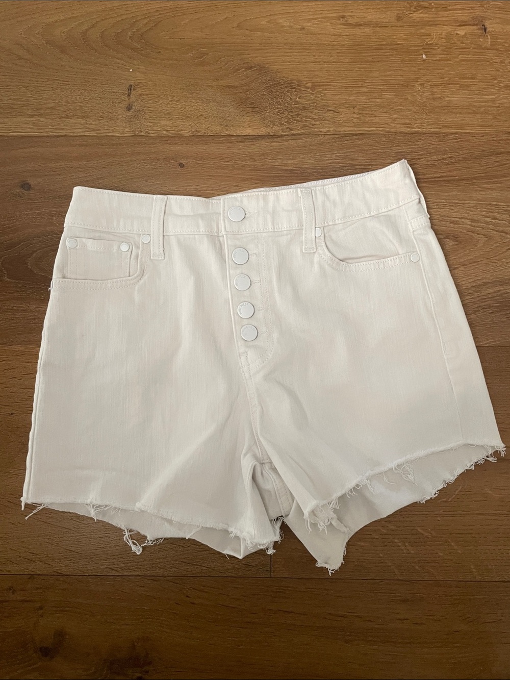 Nine West White Button-Front Denim Shorts